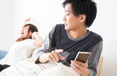 深圳市侦探公司：无年感情被父母反对怎么办？